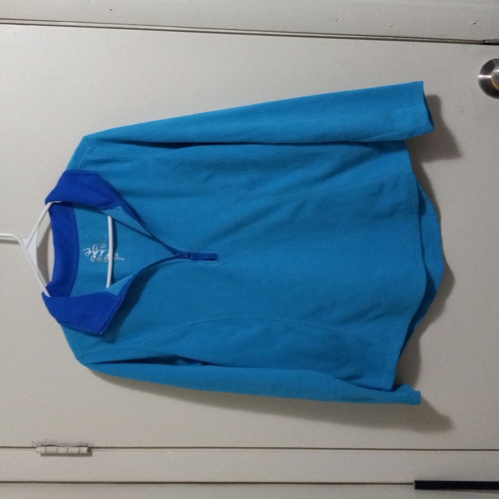 Made for Life Teal and Blue Sherpa Half Zip Pullover Lightweight Sweater!